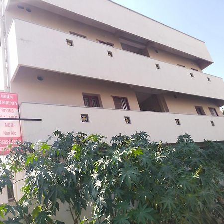 Varun Residency Airport Codissia Stay Coimbatore Exteriör bild