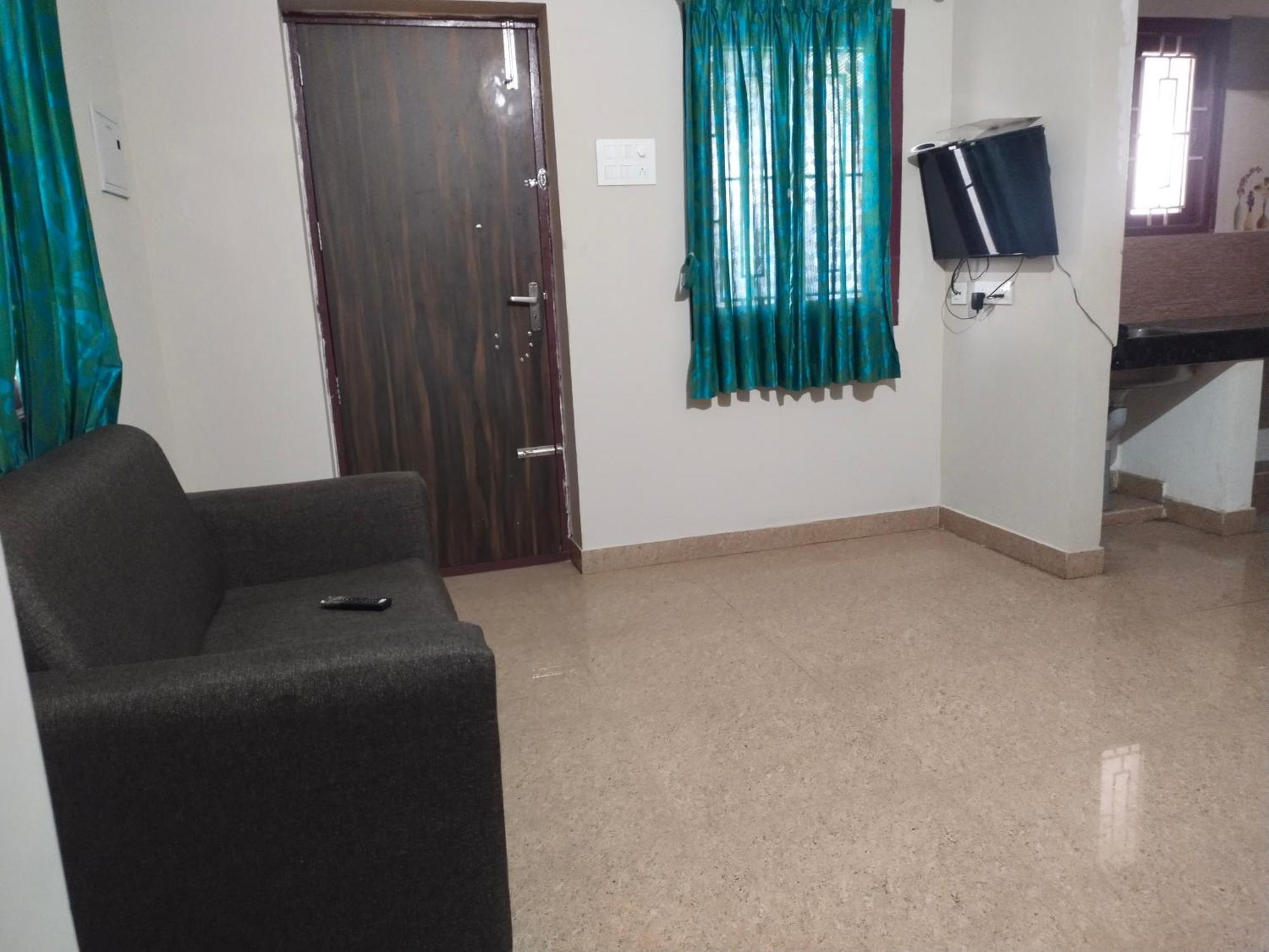 Varun Residency Airport Codissia Stay Coimbatore Exteriör bild